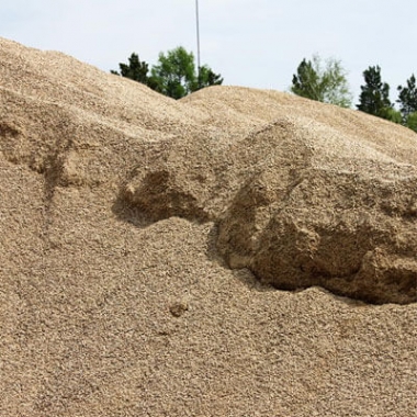 Купить крупнозернистый песок в Екатеринбурге